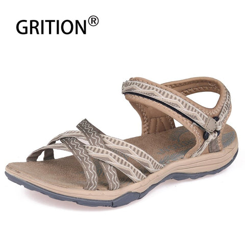 Step into Summer with Style and Comfort in our Women's Outdoor Sandals for the Beach - Lightweight, Quick-Drying, and Fashionable